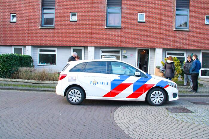 Politie onderzoekt inbraak in woning