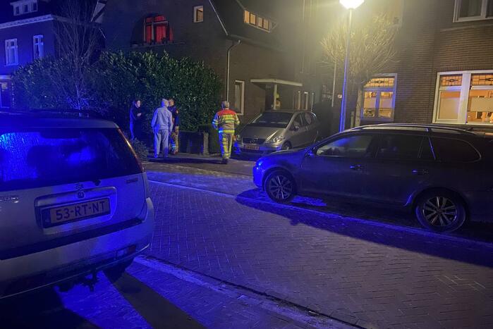 Persoon gecontroleerd na woningbrand