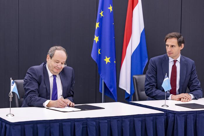 Ceremoniële overdracht ministerie van Financiën