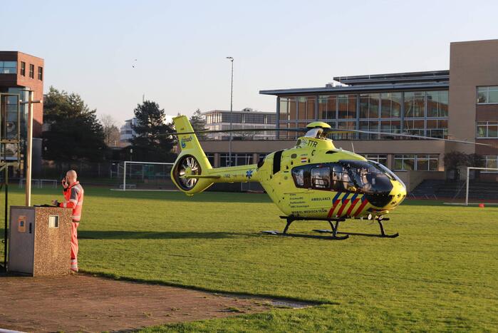 Traumahelikopter trekt veel bekijks