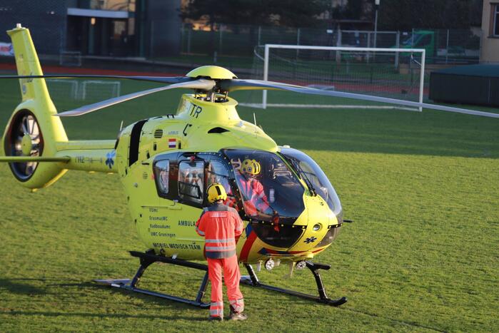 Traumahelikopter trekt veel bekijks