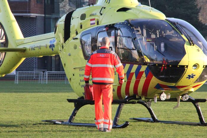 Traumahelikopter trekt veel bekijks