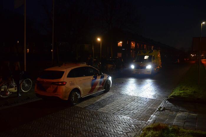 Twee maaltijd bezorgers met elkaar in botsing