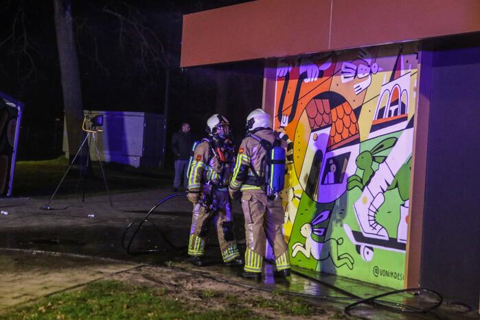 Veel rook en vuur bij jongerencentrum