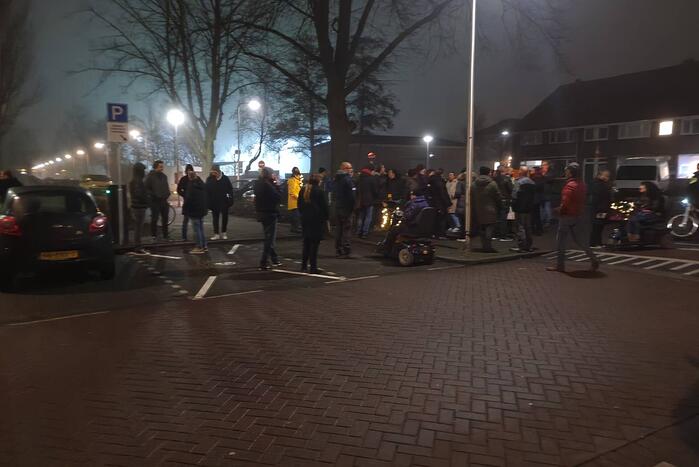 Tientallen mensen bij demonstratie Nederland in Verzet