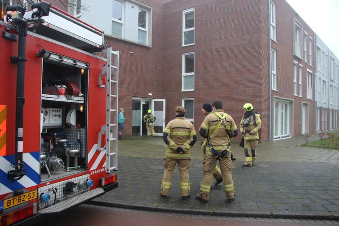 Brandweer ingezet voor rookontwikkeling Syndion woonlocatie