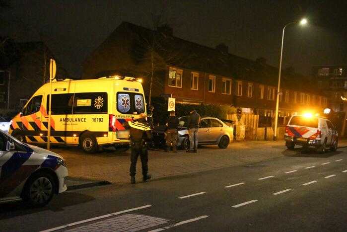 Schade bij ongeval tussen twee auto's