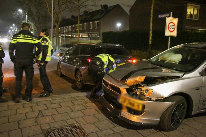 Schade bij ongeval tussen twee auto's