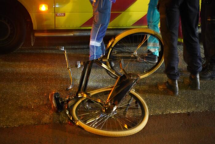 Drankrijder rijdt 23-jarige fietser dood