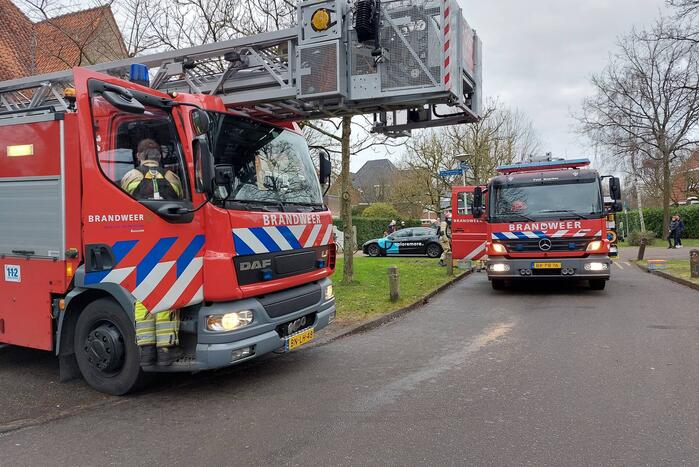Schoorsteen geveegd na brandmelding