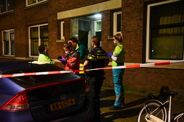 Vrouw overleden na steekpartij in woning