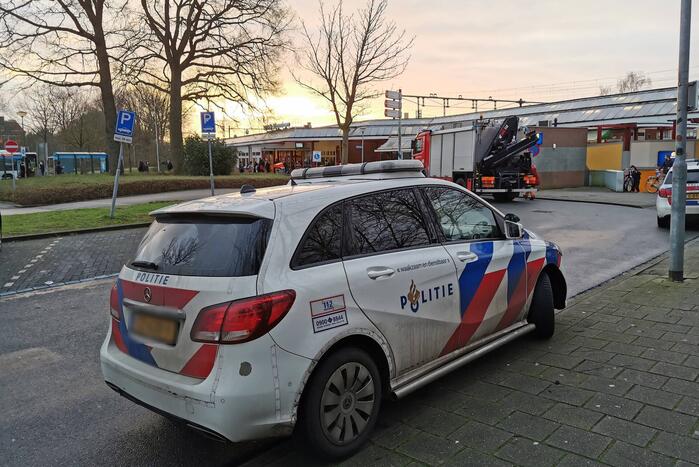 Trein botst met persoon bij NS-station