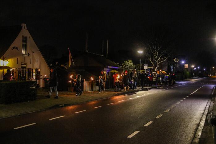 Stille lichtjes tocht door dorp