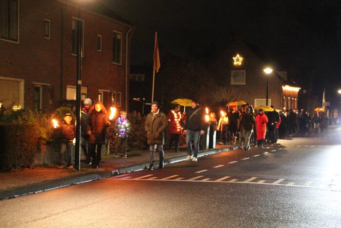 Stille lichtjes tocht door dorp