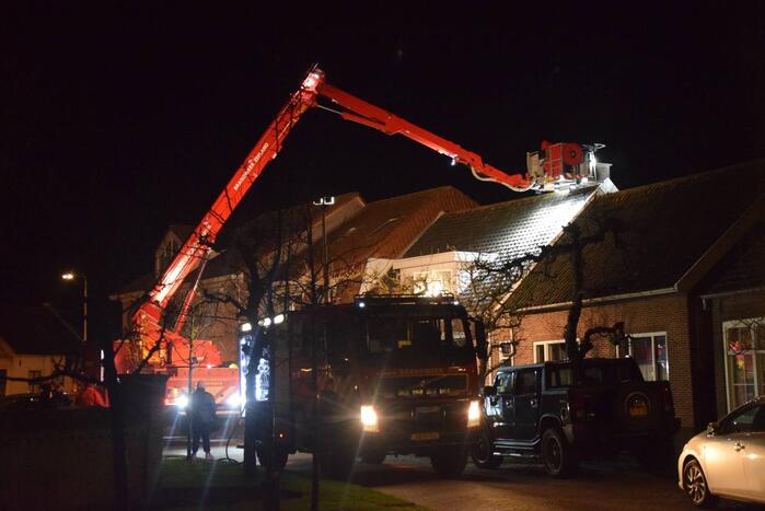 Rookontwikkeling door brand in schoorsteen