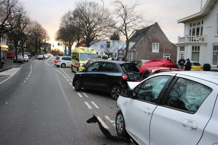 Flinke schade na kettingbotsing