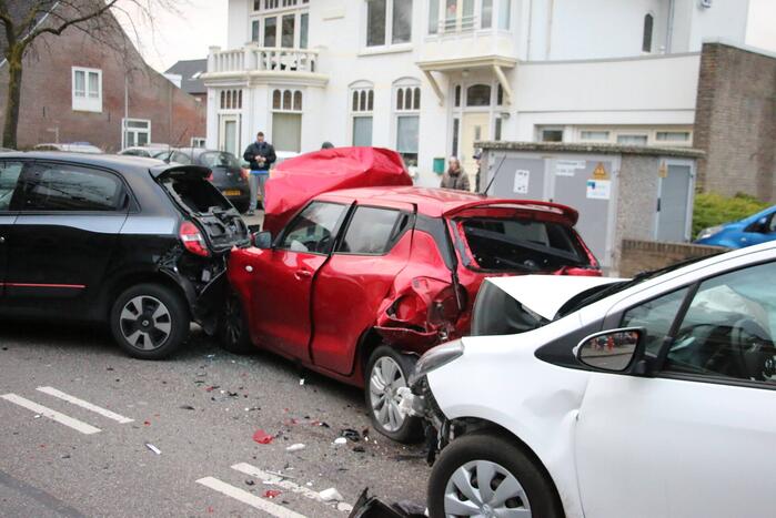 Flinke schade na kettingbotsing