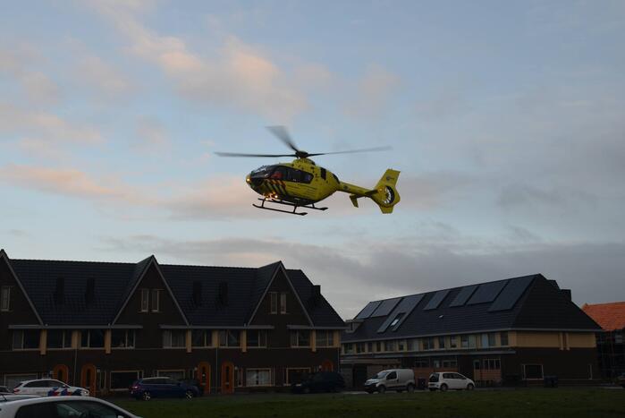 Traumahelikopter landt voor incident