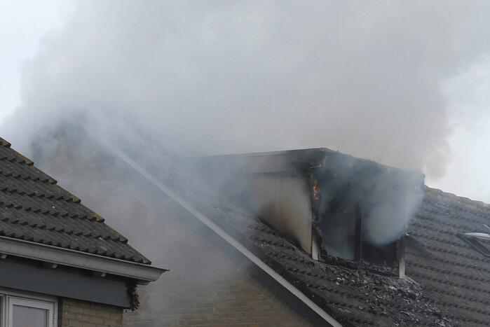 Uitslaande brand in woning