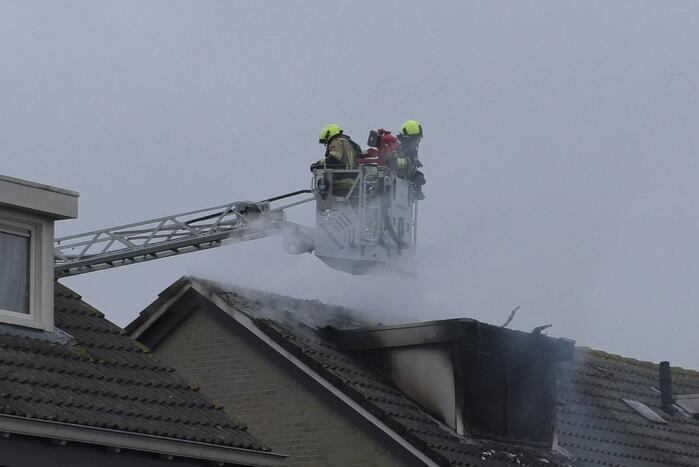 Uitslaande brand in woning