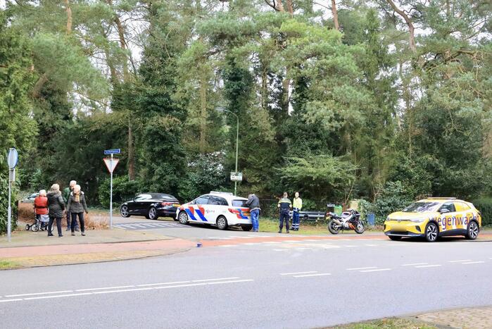 Aanrijding tussen motor en auto