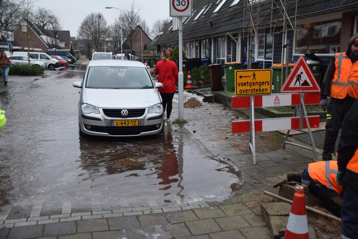 Aanleg glasvezel zorgt voor waterleidingbreuk