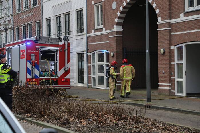 Brand op derde verdieping van appartementencomplex