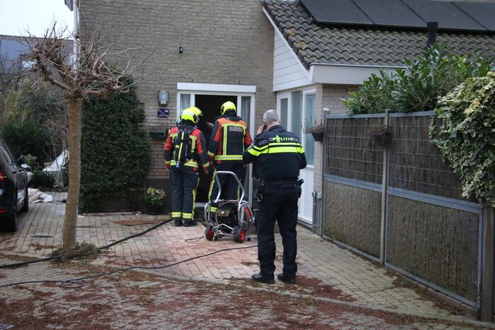 Lastige brand in kruipruimte van woning