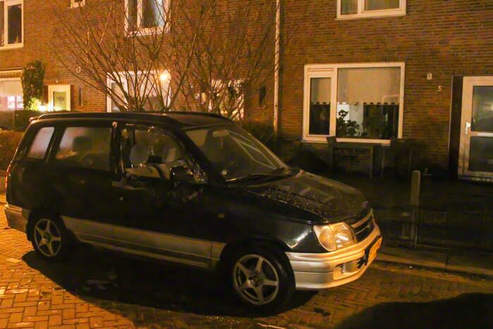 Schade door brand in geparkeerde auto