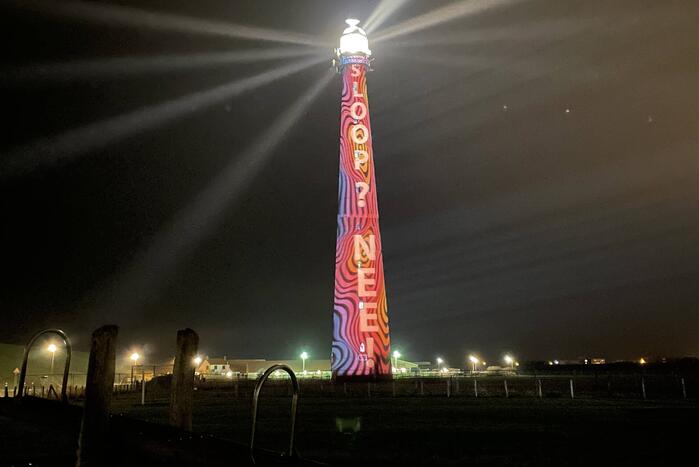 Vuurtoren geprojecteerd als actie tegen sloop
