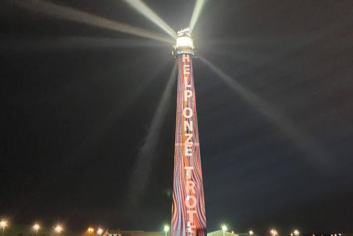 Vuurtoren geprojecteerd als actie tegen sloop