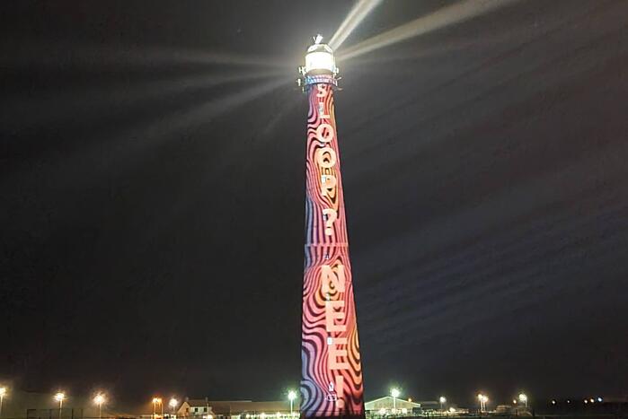 Vuurtoren geprojecteerd als actie tegen sloop