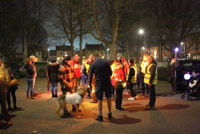 Grote opkomst bij lichtjestocht