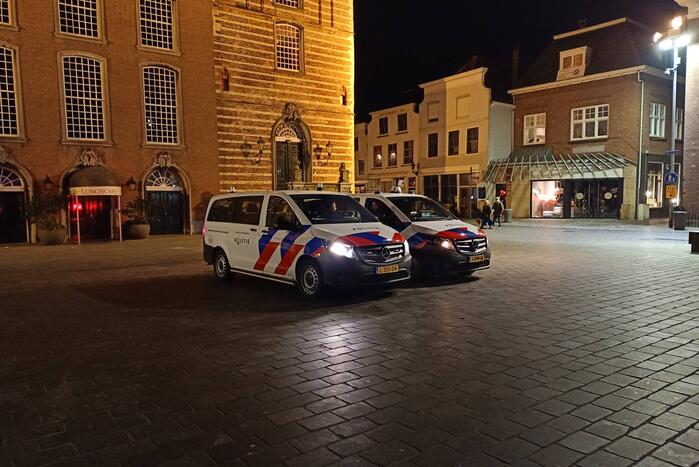 Grote opkomst bij lichtjestocht tegen coronamaatregelen