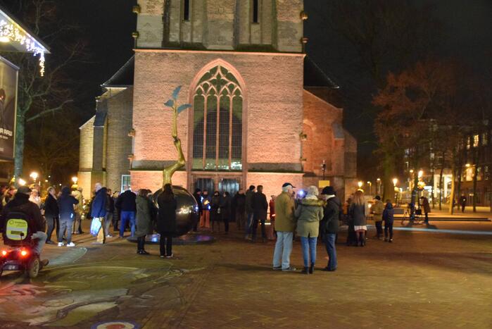 Fakkeltocht tegen coronamaatregelen