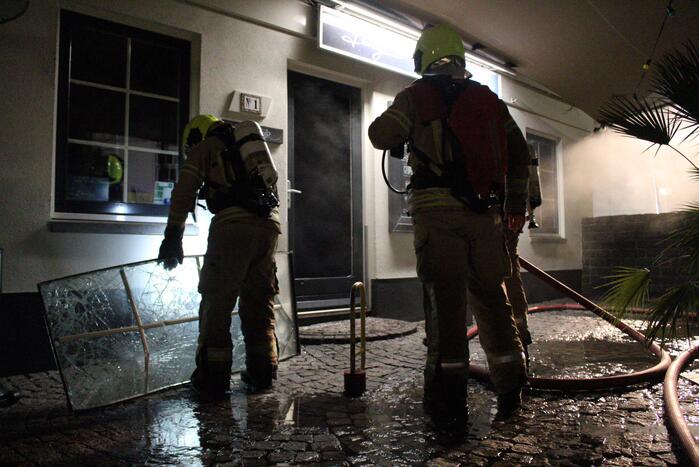 Uitslaande brand in restaurant
