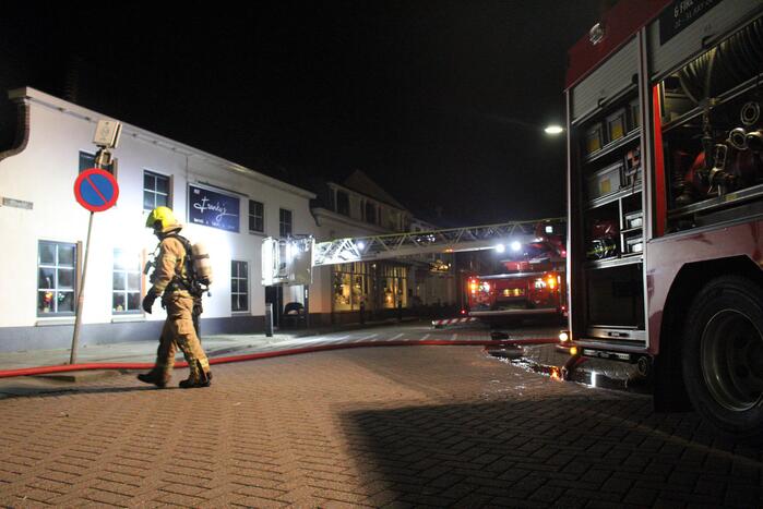 Uitslaande brand in restaurant