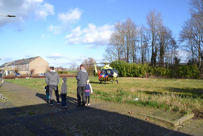 Traumahelikopter trekt veel bekijks