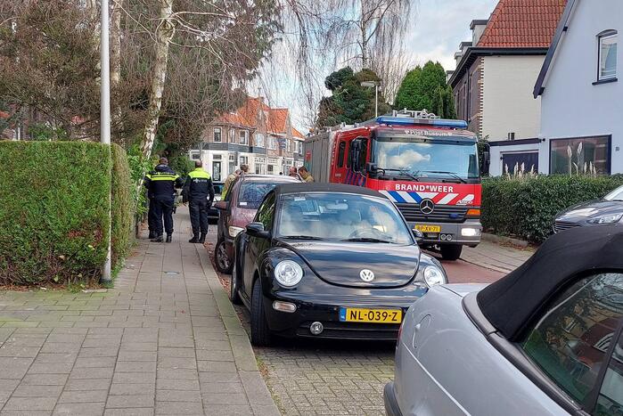 Veel politie ingezet bij vreemde lucht uit woning
