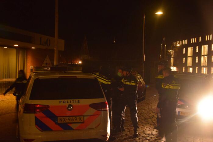 Korte achtervolging eindigt in vechtpartij met politie