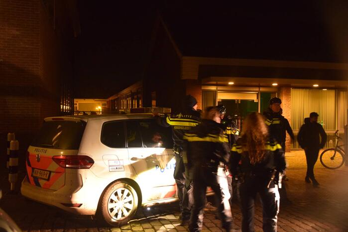 Korte achtervolging eindigt in vechtpartij met politie