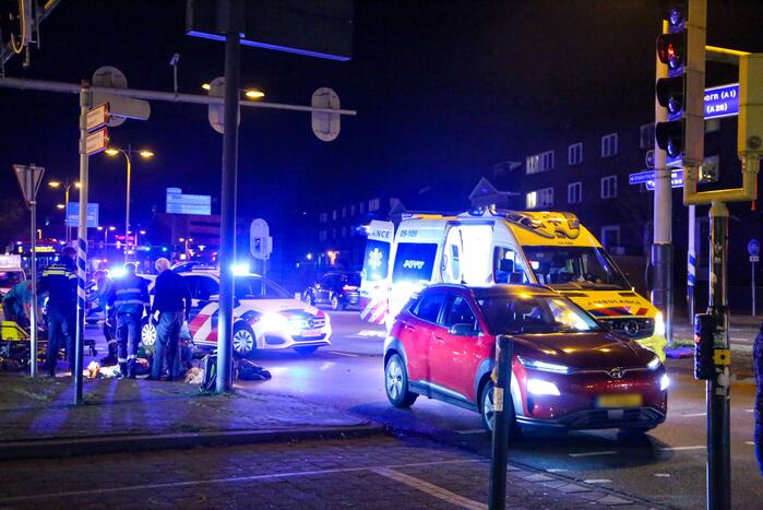 Automobilist vlucht na aanrijding met scooter