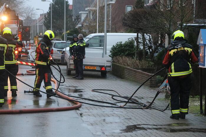 Veel schade aan woning vanwege brand in slaapkamer