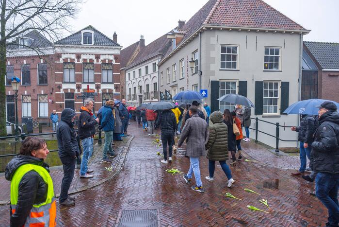 Massale opkomst bij afscheid horecaman Jorit Bons (30)