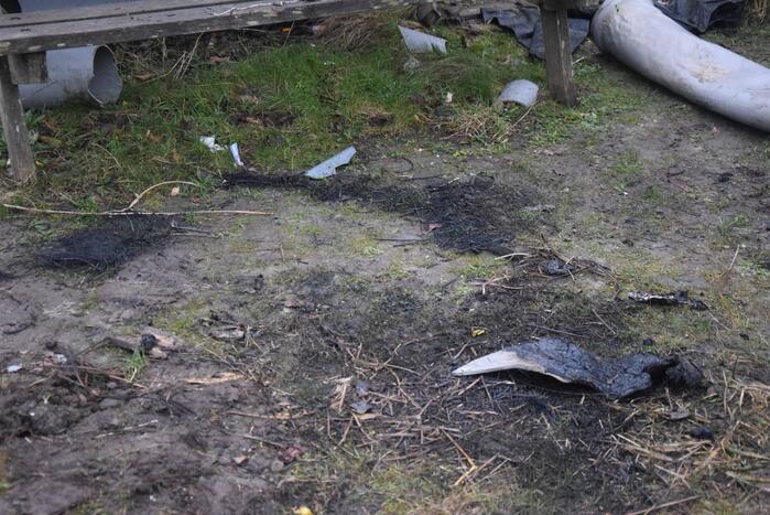 Veel rook bij brand in plastic buis