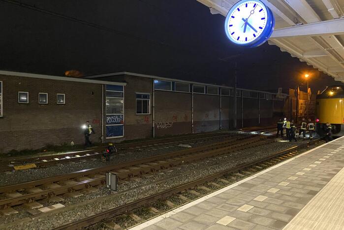 Hulpdiensten doen onderzoek op spoor