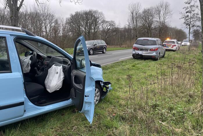 Drie voertuigen betrokken bij kettingbotsing
