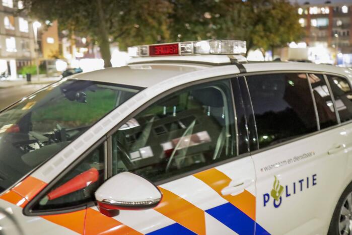 Banket Herziening Stout Man meldt zich met vuurwapen bij politie, Mijkenbroek Breda