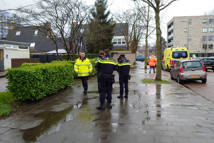 Man van dak gevallen tijdens werkzaamheden