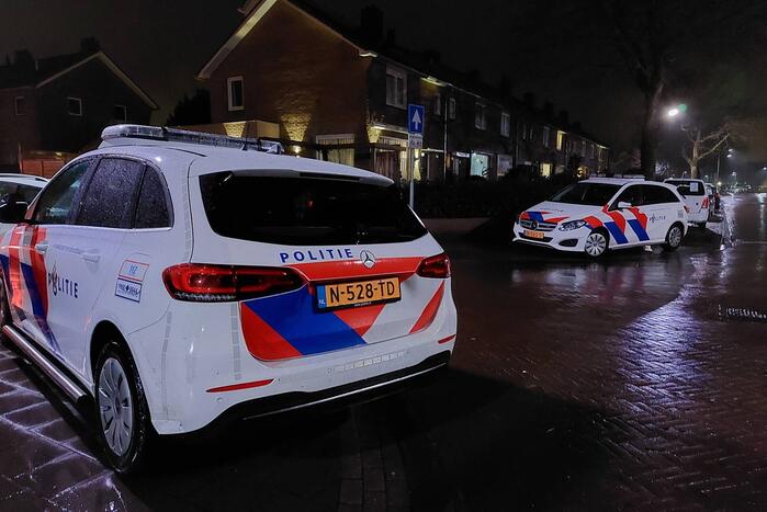 Veel politie bij incident in woning